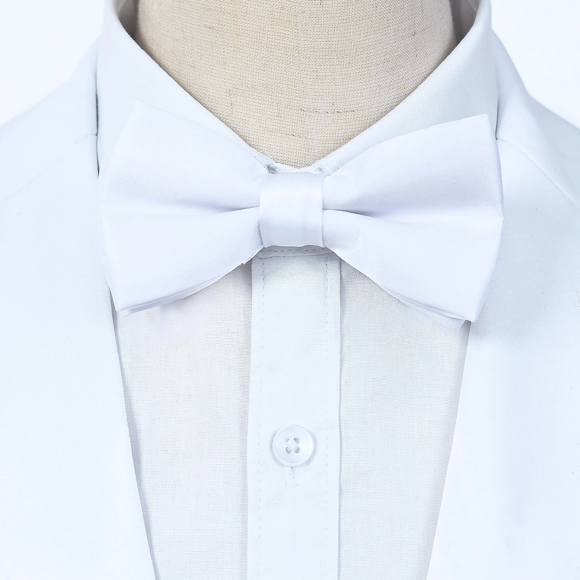 White Peak Lapel Trim Wool Suit